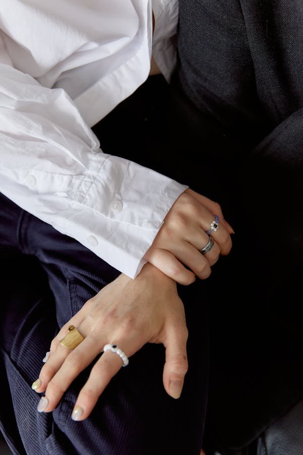 Trouvez votre bijou parfait parmi nos bagues en or et argent doré